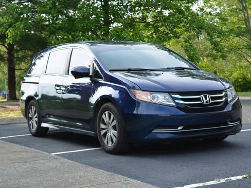 Used 2015 Honda Odyssey EX-L image 3