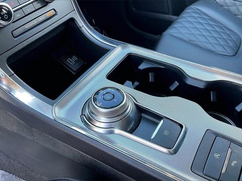 Used 2024 Ford Edge Titanium w/ Equipment Group 301A image 15