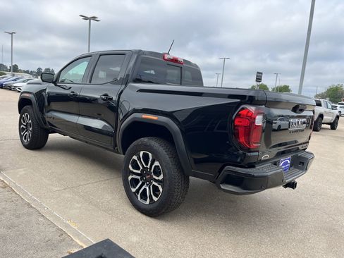 New 2026 GMC Canyon AT4 w/ Technology Plus Package image 4