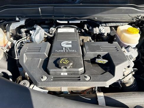 Used 2024 RAM 3500 Tradesman image 35
