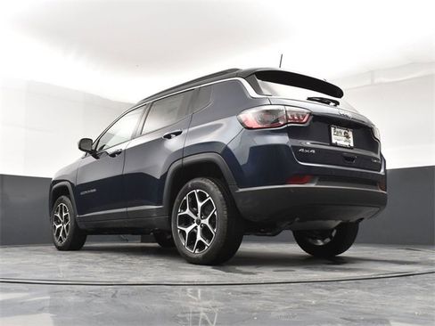 New 2026 Jeep Compass Limited image 22