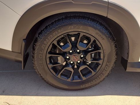 Certified 2025 Nissan Armada PRO-4X w/ Pro-4X Premium Package AWD/4WD image 6