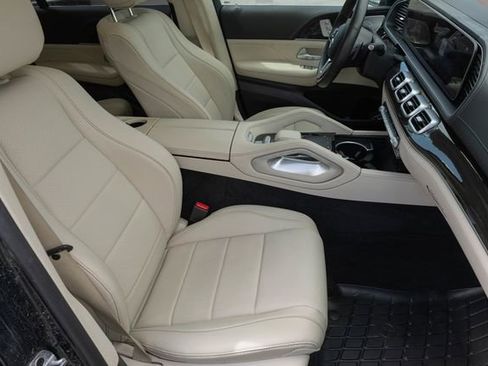 Certified 2023 Mercedes-Benz GLS 450 4MATIC image 22