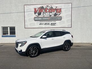 Used 2022 GMC Terrain SLT image 1