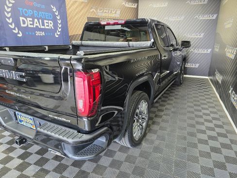 Used 2023 GMC Sierra 1500 Denali Ultimate AWD/4WD image 18