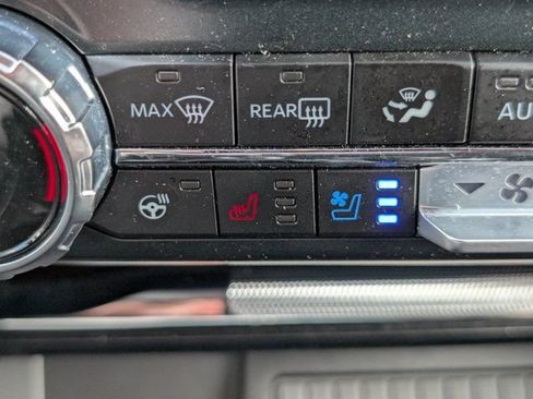 New 2025 Ford F150 King Ranch w/ FX4 Off-Road Package AWD/4WD image 21