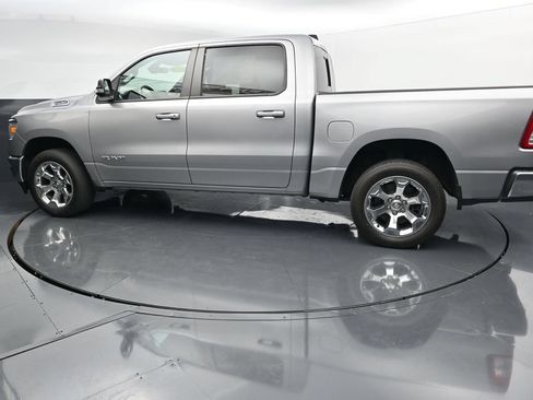 Used 2022 RAM 1500 Big Horn AWD/4WD image 5
