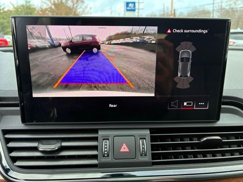 Used 2023 Audi Q5 2.0T Premium w/ Convenience Package image 30