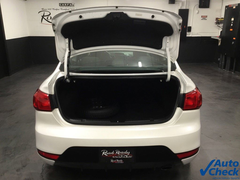 Used 2015 Kia Forte Koup EX FWD image 12