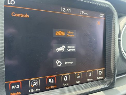 Used 2022 Jeep Wrangler Unlimited Sahara 4xe image 28