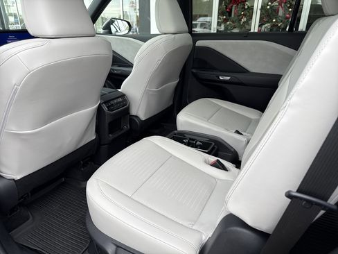 Used 2025 Lexus TX 350 AWD image 12