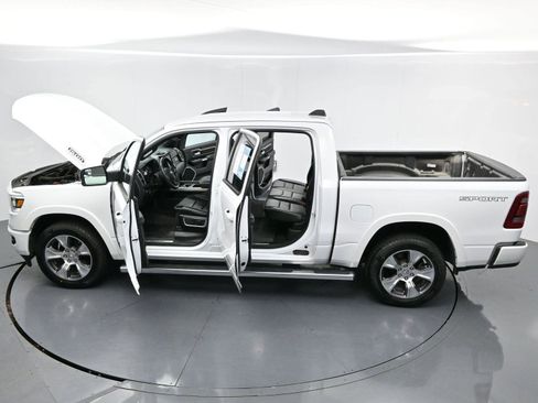 Used 2022 RAM 1500 Laramie w/ Sport Appearance Package AWD/4WD image 44