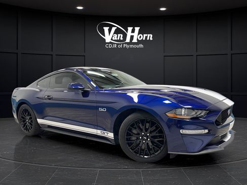 Used 2019 Ford Mustang GT w/ Equipment Group 301A RWD image 1