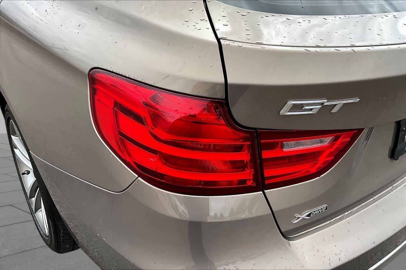 Used 2016 BMW 328i Gran Turismo xDrive AWD/4WD image 29