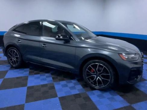 Used 2024 Audi SQ5 Premium Plus w/ S Sport Package image 2