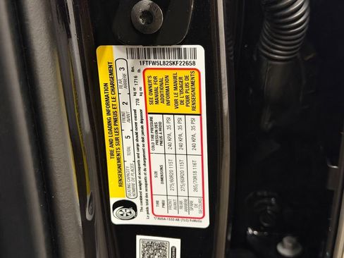 Used 2025 Ford F150 Lariat AWD/4WD image 34