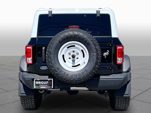 Used 2025 Ford Bronco Heritage Edition AWD/4WD image 5