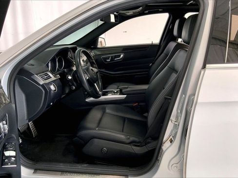 Used 2016 Mercedes-Benz E 350 Sedan image 15