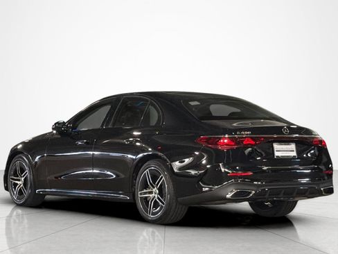 New 2026 Mercedes-Benz E 450 4MATIC Sedan image 3