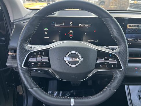 Used 2023 Nissan Ariya FWD image 10