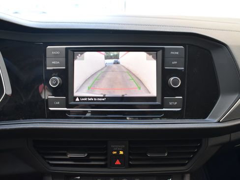 Used 2019 Volkswagen Jetta S w/ Driver Assistance Package image 31