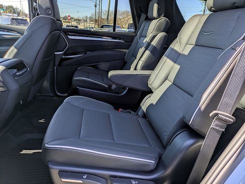 New 2026 Cadillac Escalade Luxury w/ Touring Package image 29