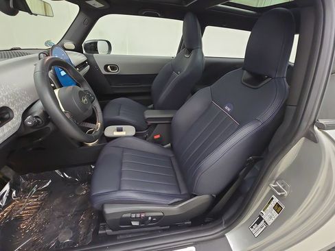 Used 2025 MINI Cooper S FWD image 12