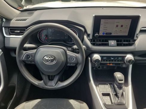 Used 2024 Toyota RAV4 XLE FWD image 16