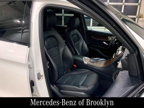 Certified 2021 Mercedes-Benz GLC 300 GLC 300 image 12
