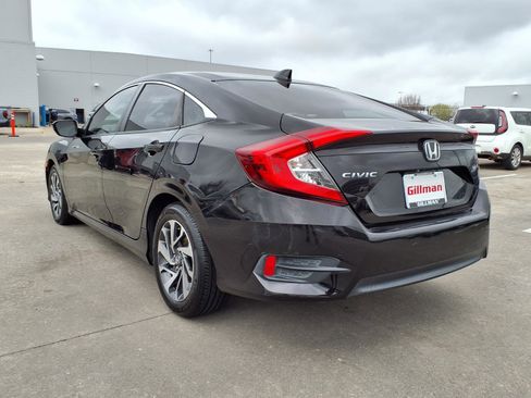 Used 2017 Honda Civic EX image 3