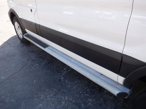 Used 2024 Ford Transit 250 Low Roof w/ Exterior Upgrade Package image 10