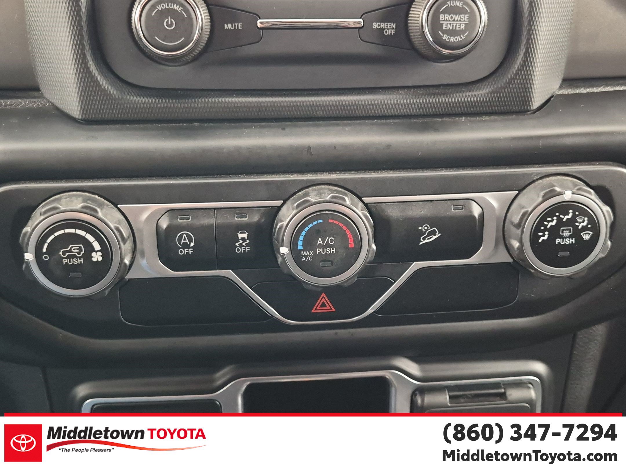 Used 2021 Jeep Wrangler Sport AWD/4WD image 25