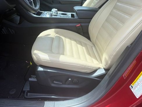 Used 2021 Ford Edge SEL w/ Convenience Package FWD image 10