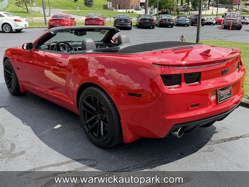 Used 2011 Chevrolet Camaro SS w/ RS Package RWD image 8