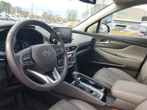 Used 2020 Hyundai Santa Fe Limited image 12