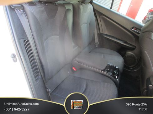 Used 2017 Toyota Prius Prime Plus FWD image 7