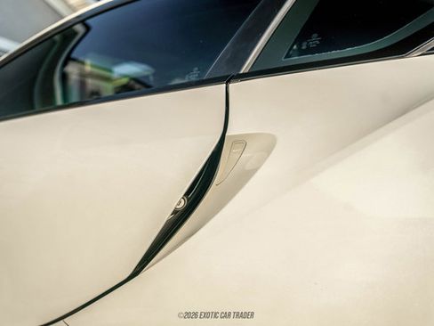 Used 2016 BMW i8 image 64