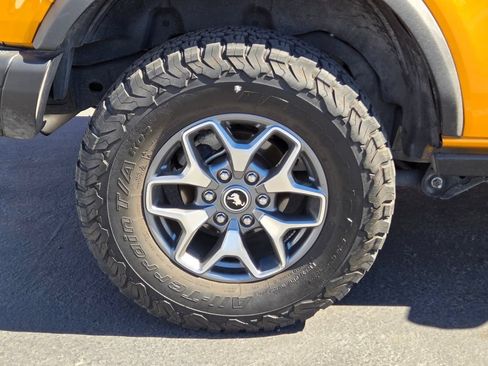 Used 2021 Ford Bronco Badlands AWD/4WD image 3