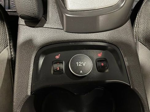 Used 2014 Ford Focus SE w/ SE Winter Package FWD image 29