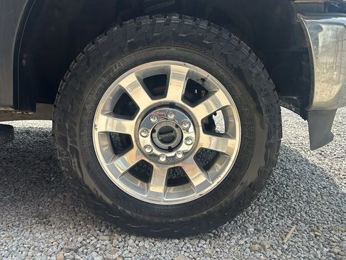 Used 2012 Ford F250 XLT w/ Advanced Security Group AWD/4WD image 8