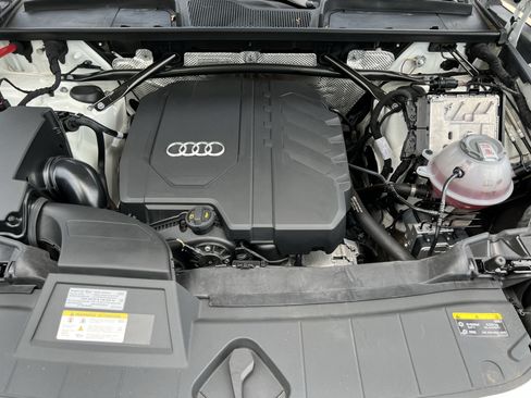 Used 2023 Audi Q5 2.0T Premium Plus w/ Premium Plus Package AWD/4WD image 36