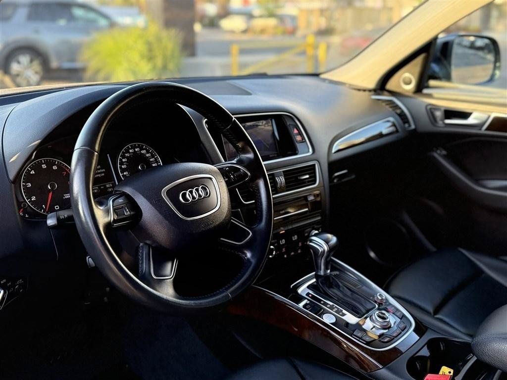 Used 2016 Audi Q5 2.0T Premium Plus w/ Technology Package AWD/4WD image 21