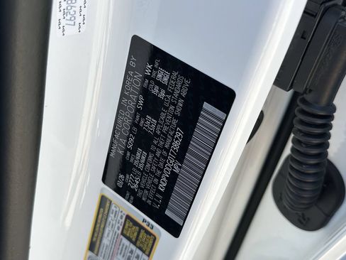 New 2026 Kia Sportage EX AWD/4WD image 30