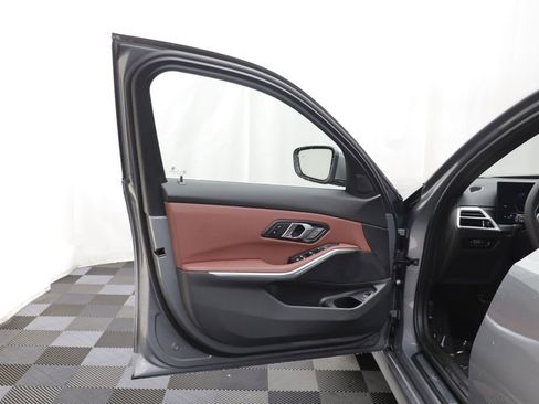 Certified 2026 BMW 330i xDrive Sedan AWD/4WD image 4