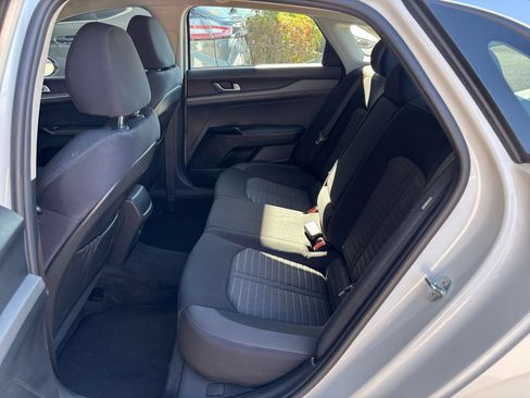 Used 2025 Kia K5 LXS FWD image 25