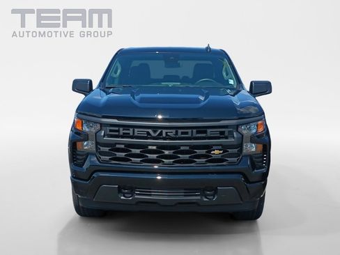 New 2025 Chevrolet Silverado 1500 Custom image 2