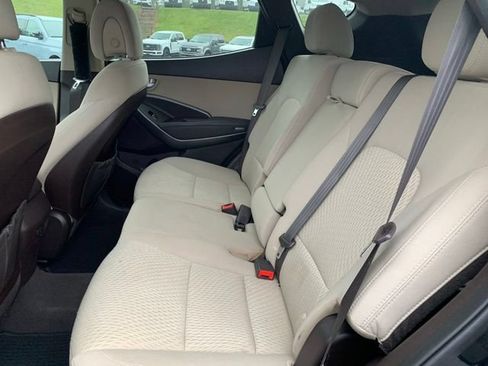 Used 2017 Hyundai Santa Fe Sport AWD/4WD image 19