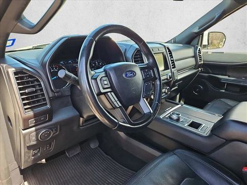 Used 2019 Ford Expedition Max Limited image 10