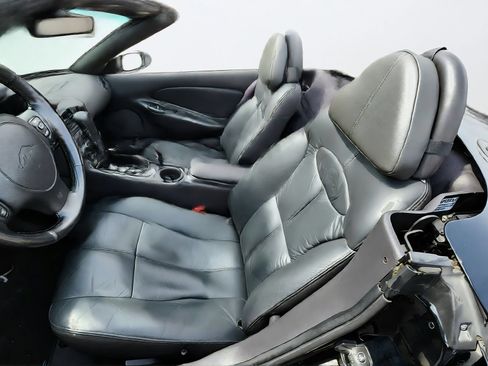 Used 2000 Plymouth Prowler RWD image 12