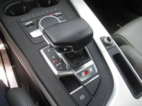 Used 2018 Audi S4 Prestige AWD/4WD image 25